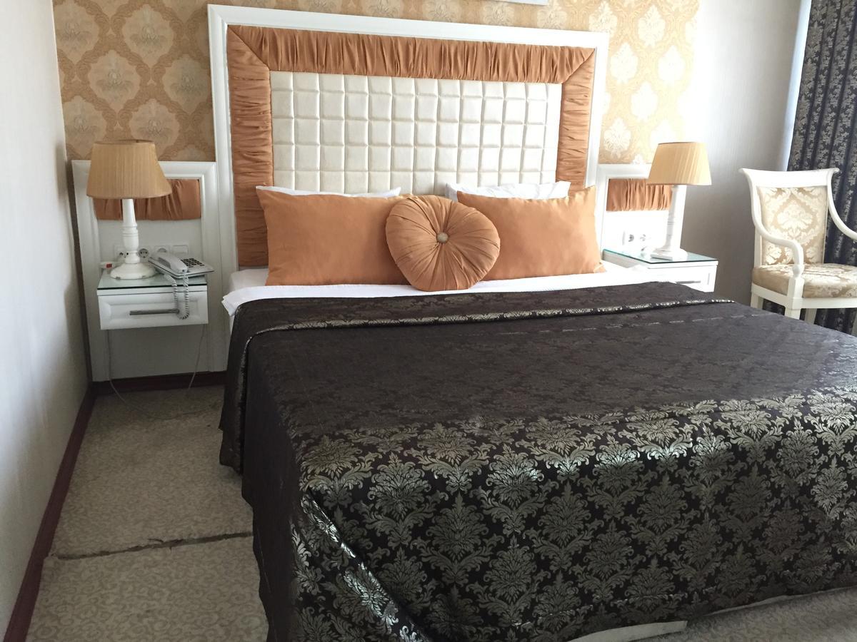 Pen Hotel Istanbul Luaran gambar