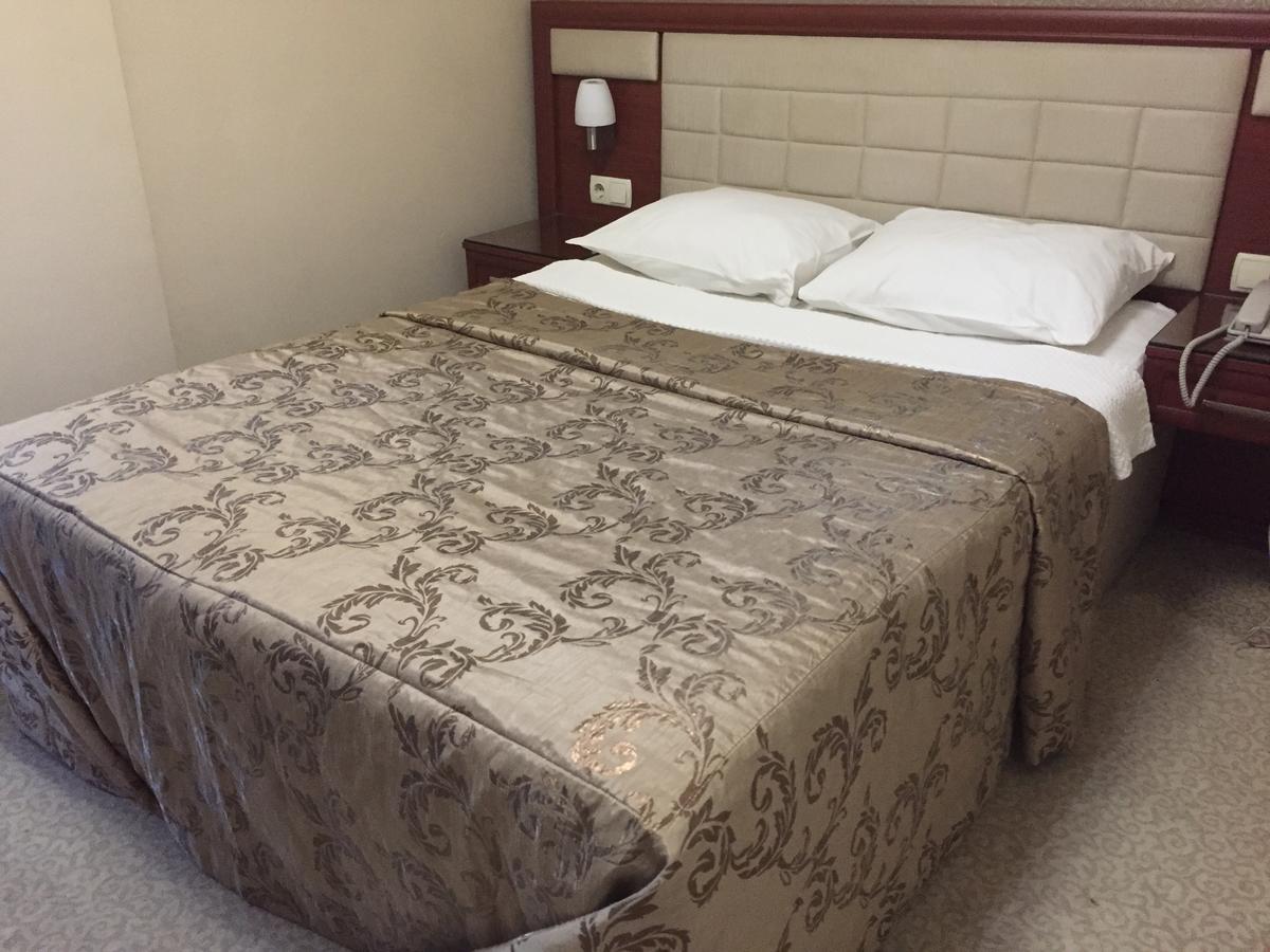 Pen Hotel Istanbul Luaran gambar